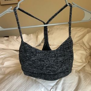 LULULEMON patterned sports bra size 6